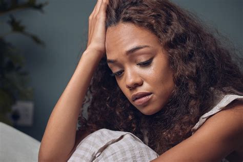 11 Weird Feelings That May Be Triggered By Anxiety.
